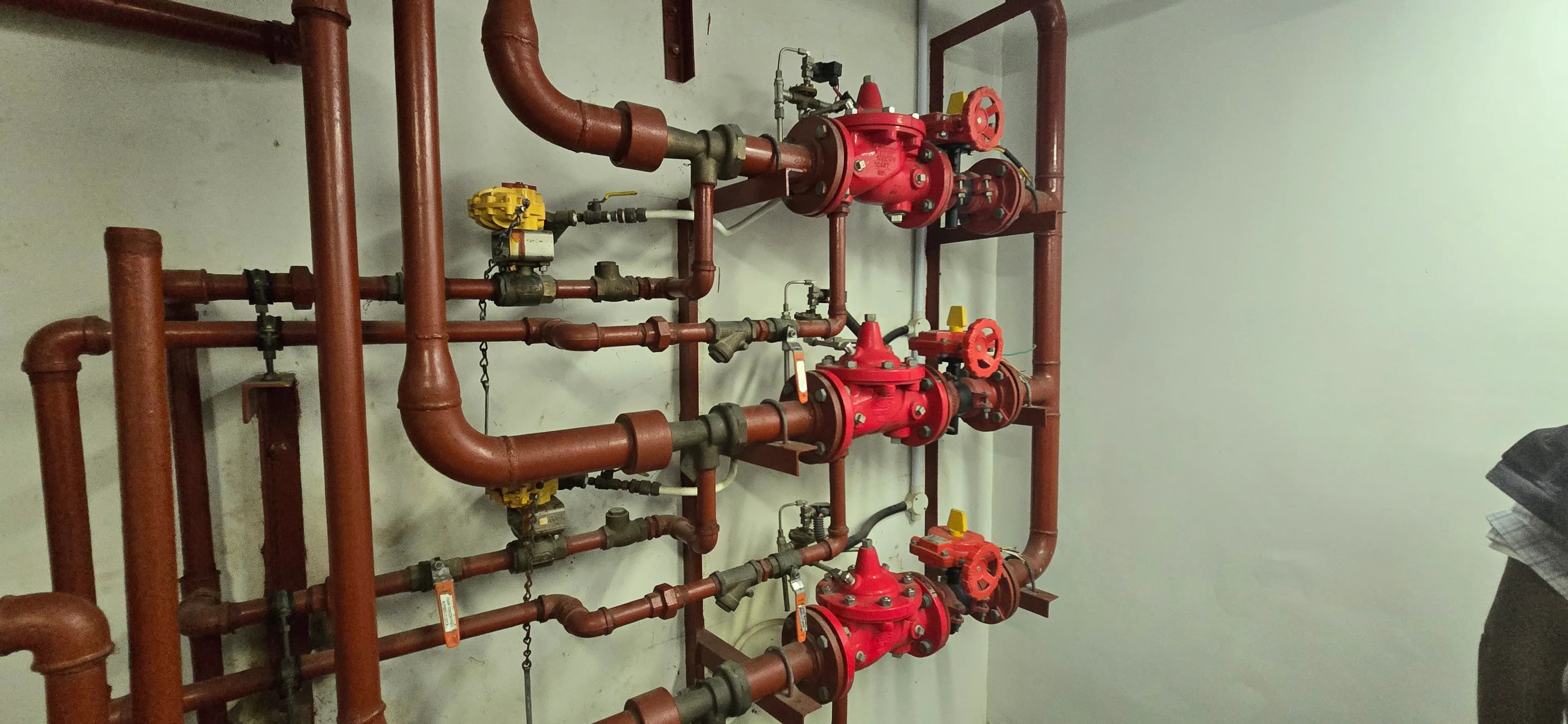 Outdoor Fire Extinguishing Pipes